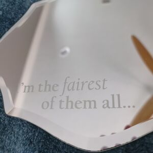 Elegant Silver Wall Mirror Decor